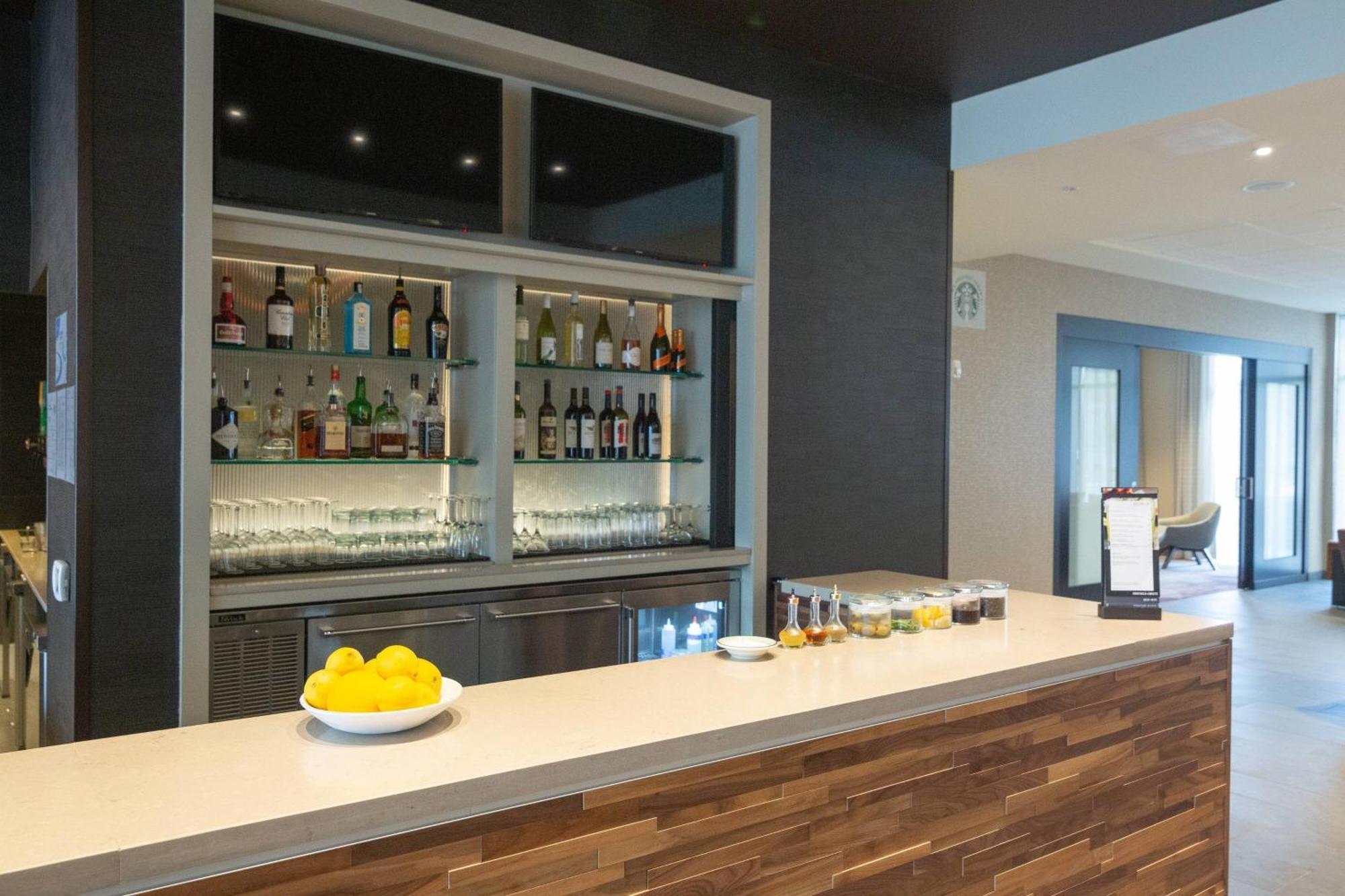 Courtyard By Marriott Картърсвил Екстериор снимка