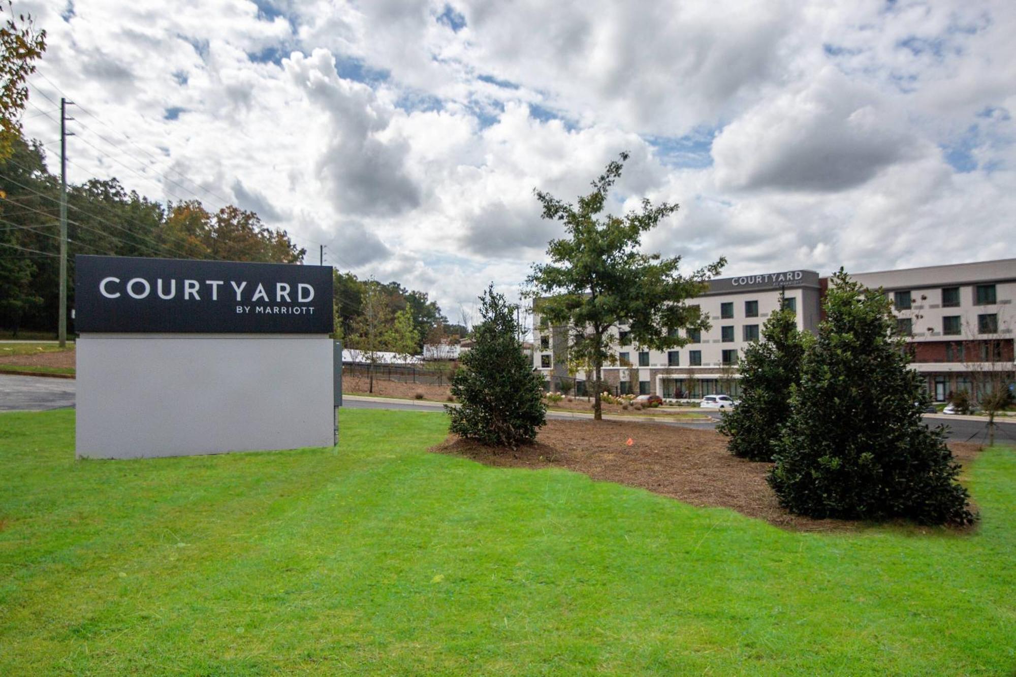 Courtyard By Marriott Картърсвил Екстериор снимка